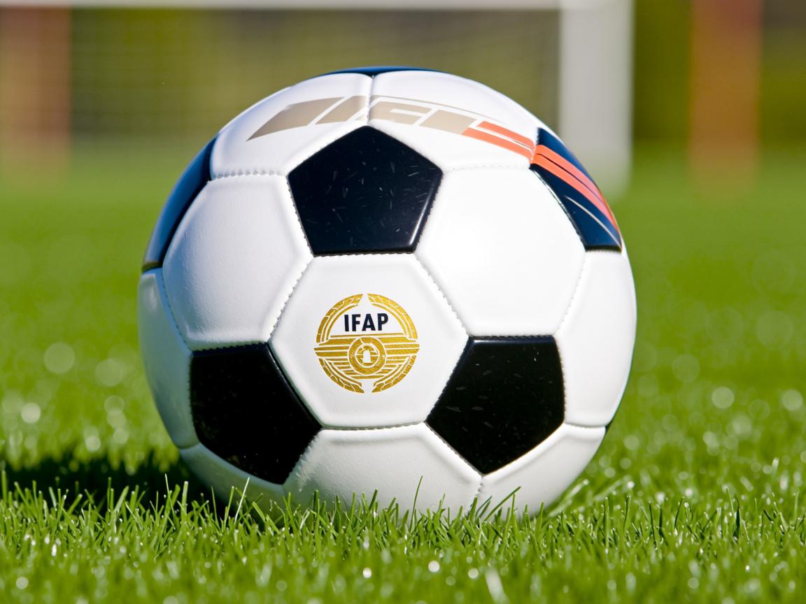 九游体育官网入口-“飞盘竞技:三叉湖田径场成全球飞盘高手的竞技场” 第2张